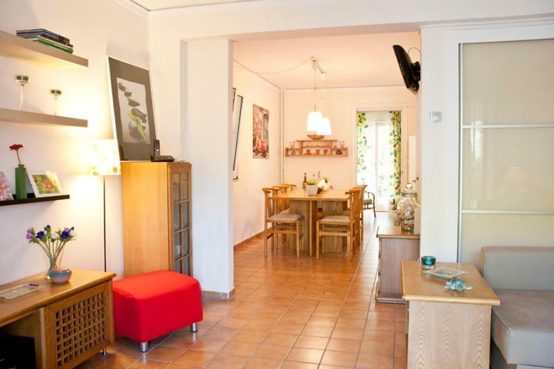 Comfortable Garden Apt Near Vouliagmeni Beach Atény Exteriér fotografie