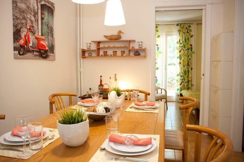 Comfortable Garden Apt Near Vouliagmeni Beach Atény Exteriér fotografie