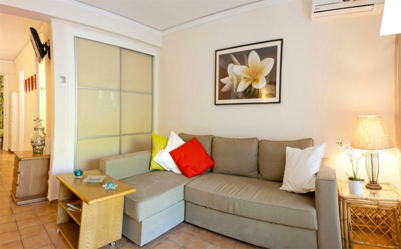 Comfortable Garden Apt Near Vouliagmeni Beach Atény Exteriér fotografie